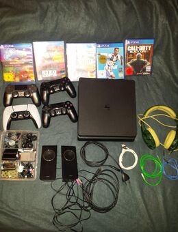 Playstation 4 mit Zubehör - Hagen (Stadt der FernUniversität) Haspe