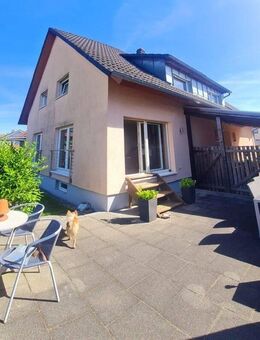 Freistehendes Einfamilienhaus / saniert & modernisiert - Kuppenheim