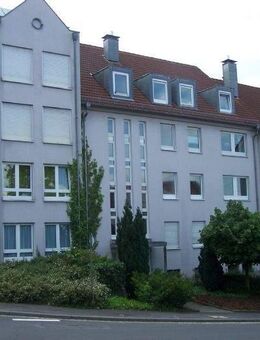 Toll geschnittene 3-Zimmer-Wohnung mit Balkon - Würzburg