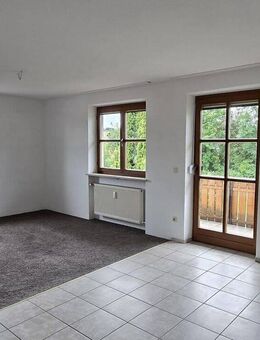 2 Zimmer-Wohnung mit Balkon in ruhiger Lage von Niederaichbach - Sofort bezugsfrei! - Niederaichbach