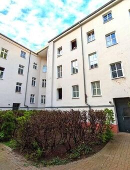 Kapitalanlage! Langfristig vermietetes Appartement in Scene-Kiez Friedrichshain - Berlin