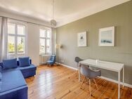 Charmante Altbauwohnung mit Balkon - Berlin