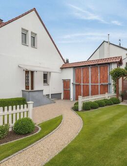 Gepflegtes Einfamilienhaus mit Carport und Garten - Wiesbaden