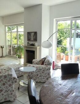 Exklusives Penthouse am Waldrand von Oberursel - Wohnen auf höchstem Niveau - Oberursel (Taunus)