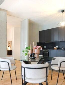 3-Raum-Loft auf großzügigen 127m² im Tabakquartier mit Parkett, Balkon und EBK. - Bremen