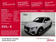 Audi Q2, S line 30 TDI, Jahr 2023 - Berlin