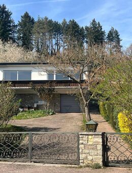 Traumhaftes Einfamilienhaus mit ELW mit zusätzlichem Baugrundstück in Top-Lage von Bad Sobernheim! - Bad Sobernheim