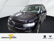 VW Tiguan, 2.0 TDI MOVE, Jahr 2023 - Gelsenkirchen