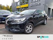 Renault Kadjar, 1.2 Life TCE Energy, Jahr 2017 - Potsdam