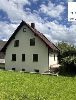 *** 1-2 Familienhaus mit PV-Anlage *** - Wonsees
