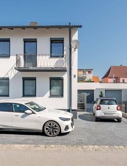 Gemütliches Reiheneckhaus in Straubing mit Garage und Garten in ruhiger Lage - Straubing