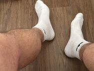 Getragene Socken und Unterwäsche – Für echte Genießer - Stuttgart