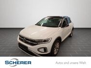 VW T-Roc, 1.5 TSI Style, Jahr 2024 - Wiesbaden