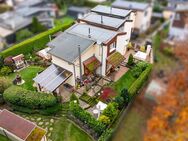 Zusammengelegtes Reihenendhaus mit großzügigem Garten in ruhiger Lage - Braunfels
