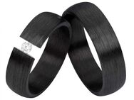 Trauringe Carbon C004 mit Diamant – Elegant & Zeitlos - Aholming