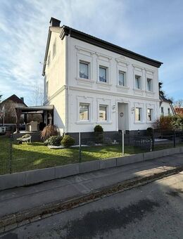 Stilvoll saniertes Einfamilienhaus mit viel Platz & einem tollen Garten in Menden zu verkaufen! - Menden (Sauerland)