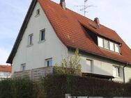 !! PROVISIONSFREI !! freistehendes Haus mit zwei Wohnungen mit Potential - derzeit komplett vermietet !! - Heroldsberg