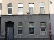 Mehrparteienmietswohnhaus in zentraler Lage in Krefeld mit kleinen Wohneinheiten - Krefeld