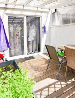 Vermietetes, attraktives Mittelreihenhaus in begehrter, ruhiger Lage von Reinbek! - Reinbek