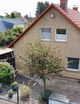 RAUMWUNDER zu verkaufen! Wohnhaus mit Einliegerwohnung in Hannover- Sahlkamp - Hannover