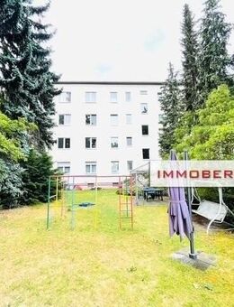 IMMOBERLIN.DE - Ansprechend geschnittene Wohnung mit Südbalkon - Berlin