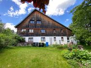 Wohnung im Obergeschoss mit ausgebautem Dachgeschoss im Glasmacherhaus von Schmidsfelden - Leutkirch (Allgäu)