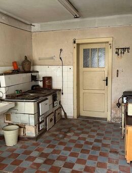 Zu sanierendes Landhaus mit großem Garten und Grundstück ( Kleiner Dreiseitenhof ) - Schwepnitz