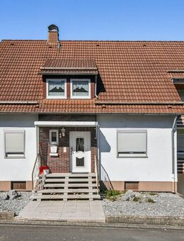 Wohnen mit Weitblick - gepflegtes Einfamilienhaus mit Garten in Schauenburg - Schauenburg
