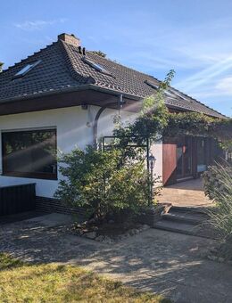 Bezahlbares Einfamilienhaus mit Einliegerwohnung auf großem Grundstück!!! - Sulingen