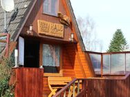 Ferienhaus, direkt am Wasser mit Bootsanleger und Boot