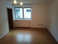 Schöne 70m² drei Zimmer Wohnung in Ursensollen ot Garsdorf - Ursensollen