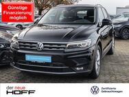 VW Tiguan, 1.5 TSI Highline 3 99 Ka, Jahr 2020 - Troisdorf