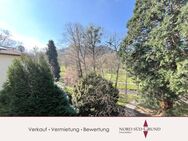 3 Zimmer-Wohnung in direkter Allee-Lage in Baden-Baden. Ca. 95 m². Lift. Loggia und Einzelgarage. - Baden-Baden