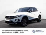 VW T-Roc, 1.5 TSI Move OPF, Jahr 2023 - Berlin