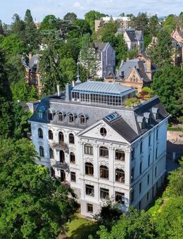 Volltreffer! Barrierefreie, repräsentative Etagenwohnung in der Villa Fortuna - Wiesbaden