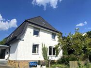 Attraktives Zweifamilienhaus mit vielen Extras - Bielefeld