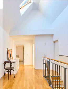 Repräsentative großzügige Maisonette-Wohnung mit Stil im Herzen Bogenhausens - München