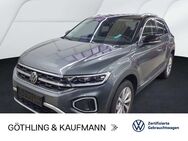 VW T-Roc, 1.5 TSI Style, Jahr 2024 - Eschborn