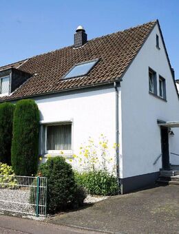 Gemütliche Doppelhaushälfte mit Garage am Rand der Waldsiedlung in Lev.-Schlebusch! - Leverkusen