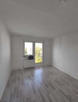 Helle 3-Zimmer Wohnung mit Balkon in Bad Lausick - Bad Lausick