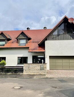 RESERVIERT **Provisionsfrei** Exklusives Einfamilienhaus in Büchenbach (OT Ottersdorf) - Büchenbach