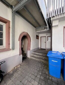 Zentral gelegene helle 2-Zimmer-Wohnung mit sonnigem Balkon - Geisingen