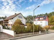 Großzügiges 1-2- Familienhaus mit neuen Bädern und Fenstern in absolut ruhiger Lage Roths - Roth (Bayern)