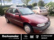 Opel Astra, 6.7 F Automatik Originial 125 km, Jahr 1996 - Münster