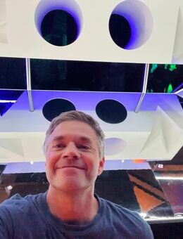 Tanz- und Ausgehpartnerin gesucht – Techno/Rave | 30–50 Jahre - Schiesheim