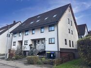 Großzügiges Reiheneckhaus mit Garage, Terrasse und Balkon in Schorndorf - Schorndorf (Baden-Württemberg)