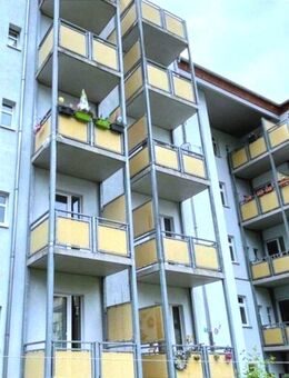 Schöne Zwei-Zimmer- Wohnung mit Balkon im Chemnitzer Lutherviertel/ Einbauküche bereits im Mietpreis enthalten. - Chemnitz