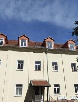 Renovierte 2-Raum Wohnung im Leipziger Umland - Balkon, Laminat und Tageslichtbad mit Wanne ab sofort zu vermieten - Neukieritzsch