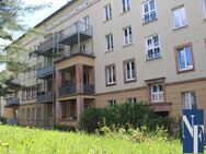 neues Laminat, Balkon, breite Küche, Deckenspots, weiße Türen, mit Stellplatz Option - Chemnitz