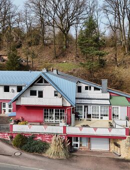 Eine feste Wohnburg mit Werratalblick - Wasungen
